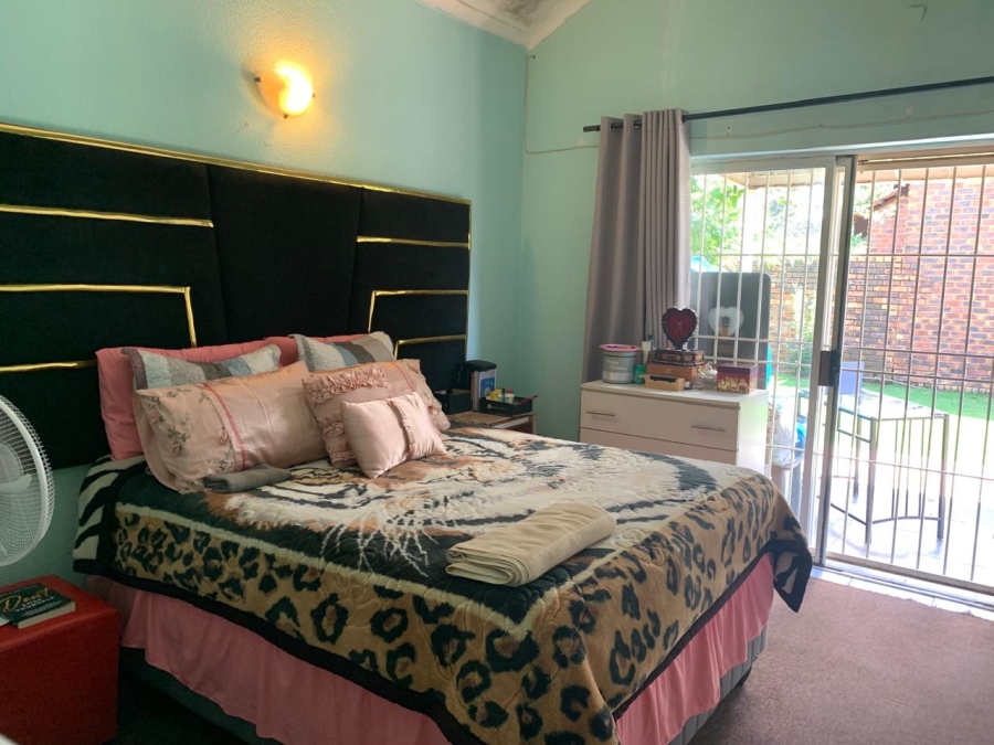 3 Bedroom Property for Sale in Kibler Park Gauteng