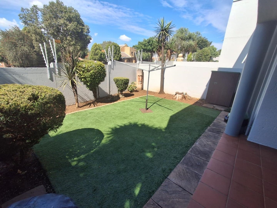 2 Bedroom Property for Sale in Glenvista Gauteng