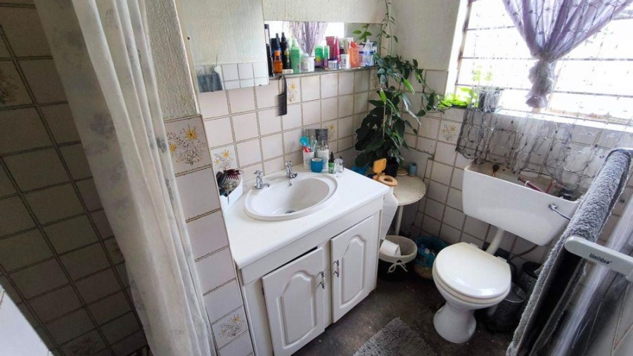 4 Bedroom Property for Sale in Mayberry Park Gauteng