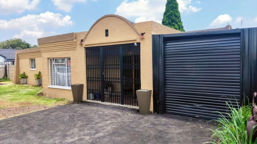 4 Bedroom Property for Sale in Mayberry Park Gauteng
