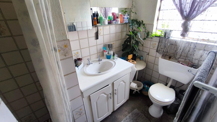 4 Bedroom Property for Sale in Mayberry Park Gauteng