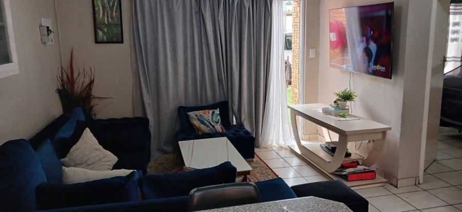 2 Bedroom Property for Sale in Rosettenville Gauteng