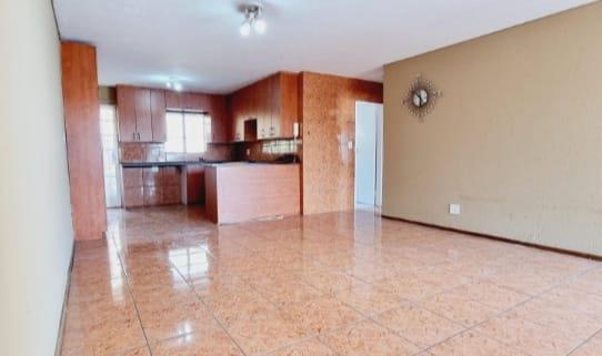 2 Bedroom Property for Sale in Ridgeway Gauteng