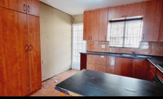 2 Bedroom Property for Sale in Ridgeway Gauteng