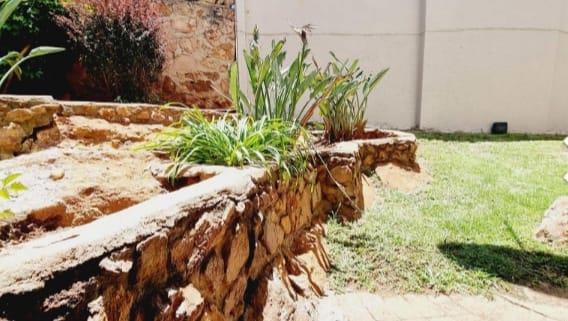 2 Bedroom Property for Sale in Ridgeway Gauteng