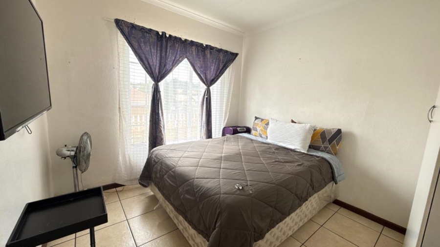 3 Bedroom Property for Sale in Roseacres Gauteng