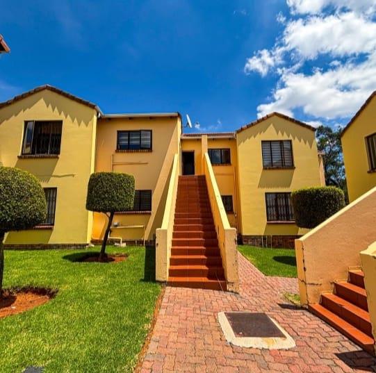 2 Bedroom Property for Sale in Mondeor Gauteng