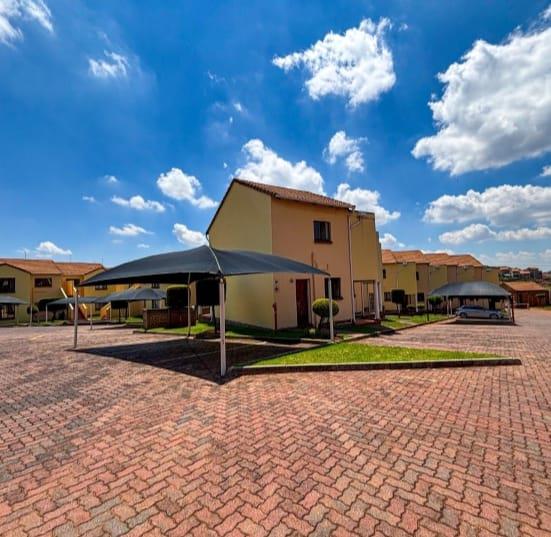 2 Bedroom Property for Sale in Mondeor Gauteng