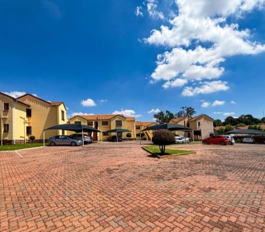 2 Bedroom Property for Sale in Mondeor Gauteng