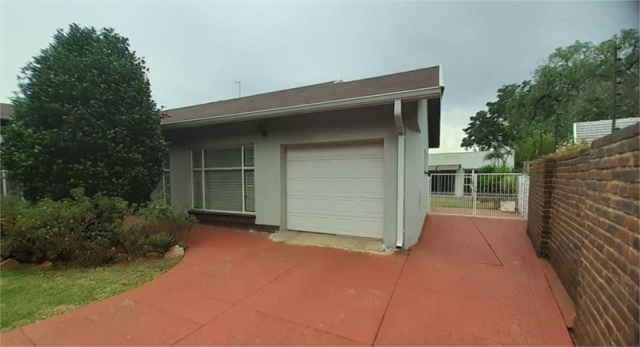 3 Bedroom Property for Sale in Parkrand Gauteng