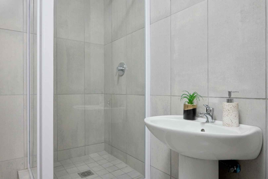 1 Bedroom Property for Sale in Ferndale Gauteng