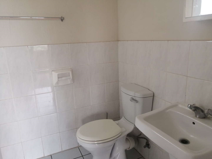 2 Bedroom Property for Sale in Noordhang Gauteng