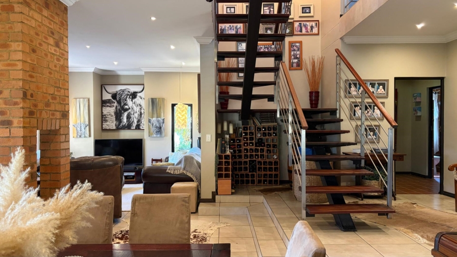 4 Bedroom Property for Sale in Clubview Gauteng