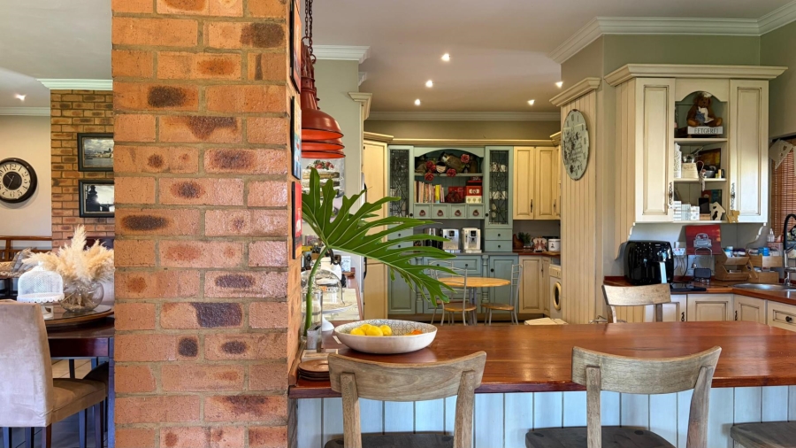 4 Bedroom Property for Sale in Clubview Gauteng