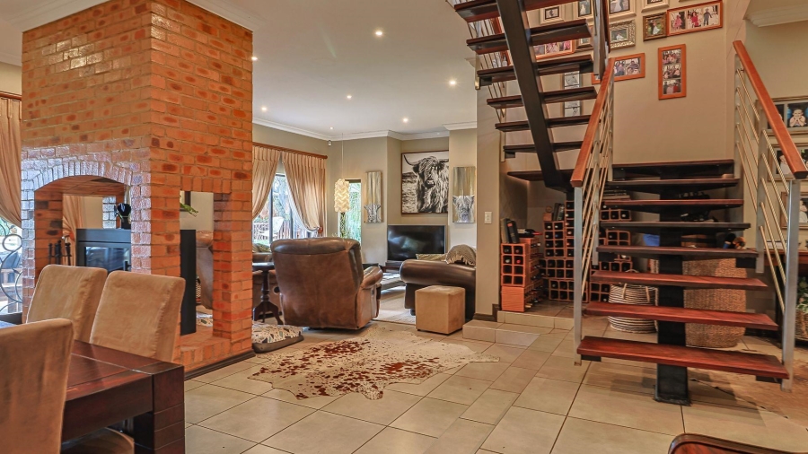 4 Bedroom Property for Sale in Clubview Gauteng