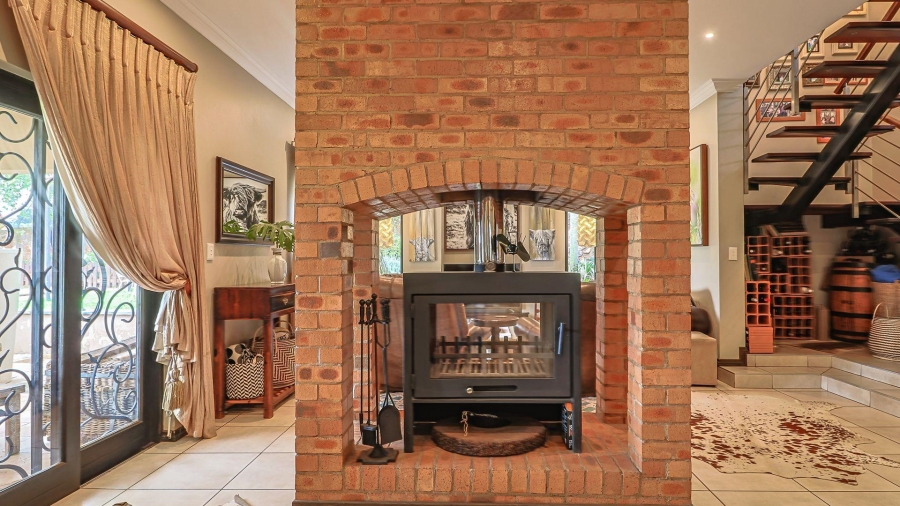 4 Bedroom Property for Sale in Clubview Gauteng