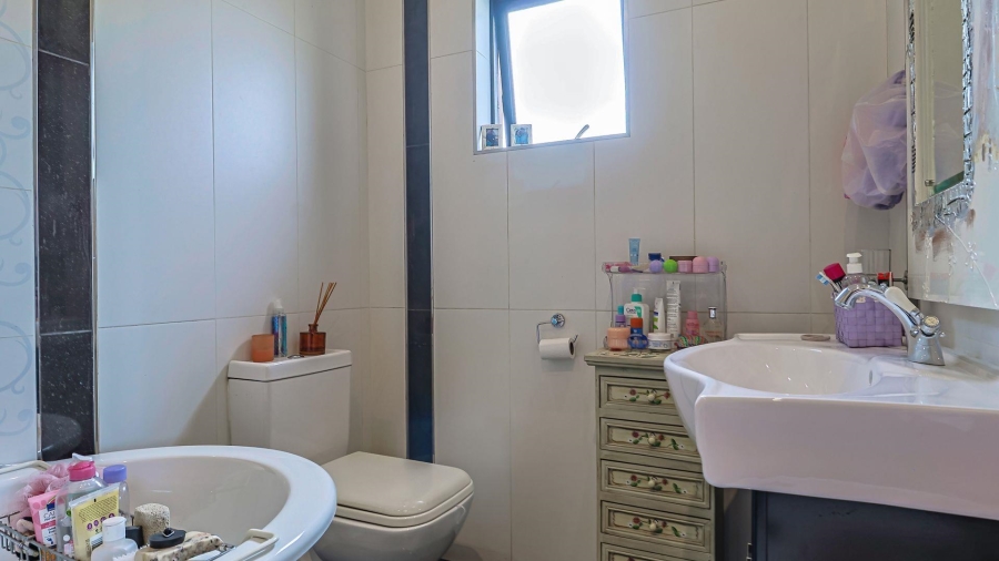 4 Bedroom Property for Sale in Clubview Gauteng