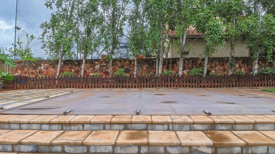 4 Bedroom Property for Sale in Clubview Gauteng
