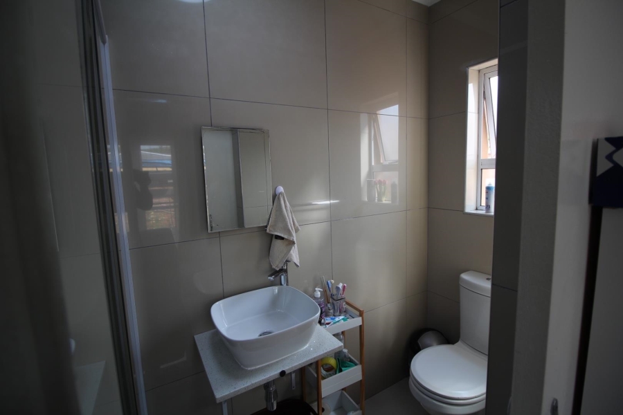 3 Bedroom Property for Sale in Noordwyk Gauteng