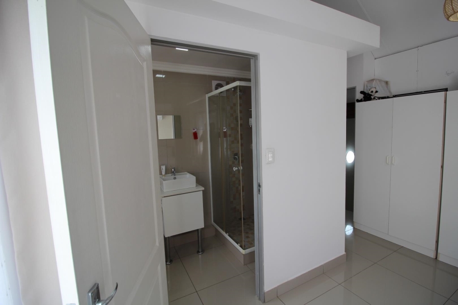 3 Bedroom Property for Sale in Noordwyk Gauteng