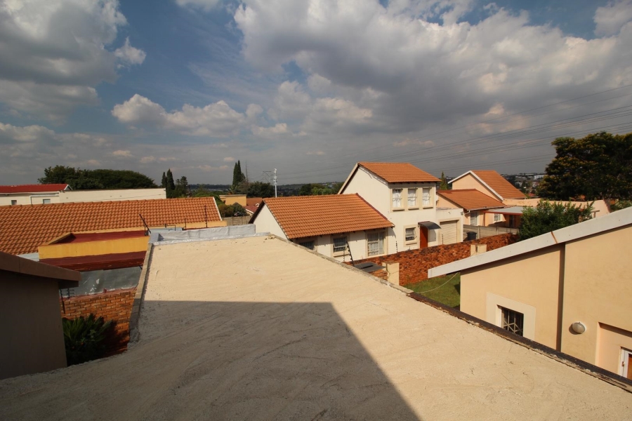 3 Bedroom Property for Sale in Noordwyk Gauteng