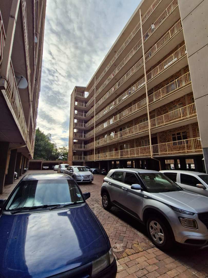 2 Bedroom Property for Sale in Silverton Gauteng
