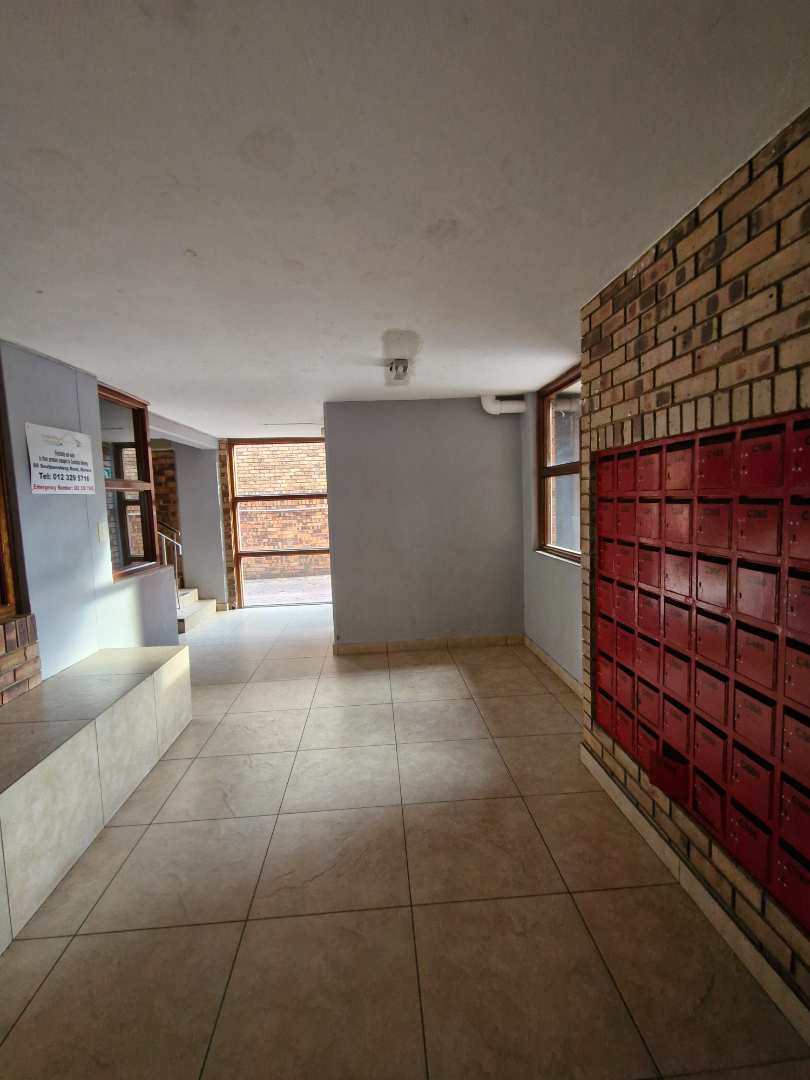 2 Bedroom Property for Sale in Silverton Gauteng