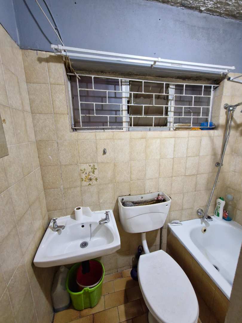 2 Bedroom Property for Sale in Silverton Gauteng