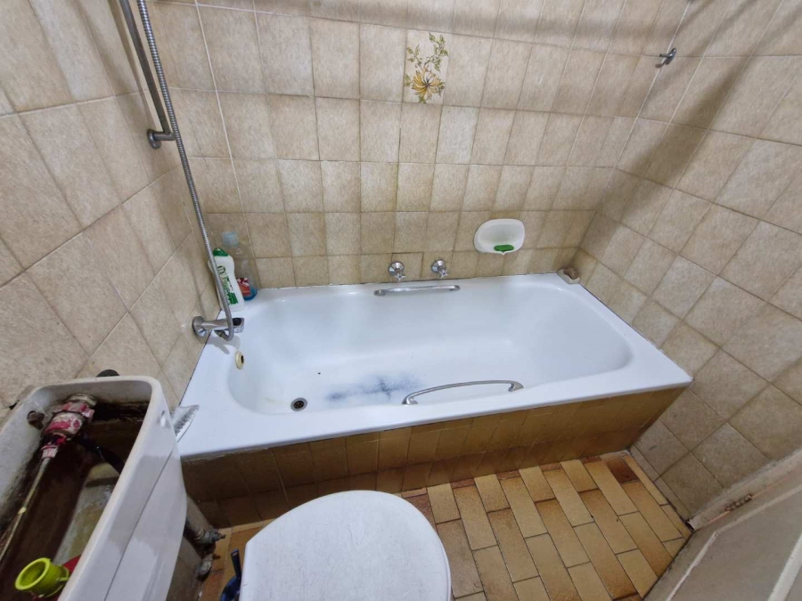 2 Bedroom Property for Sale in Silverton Gauteng