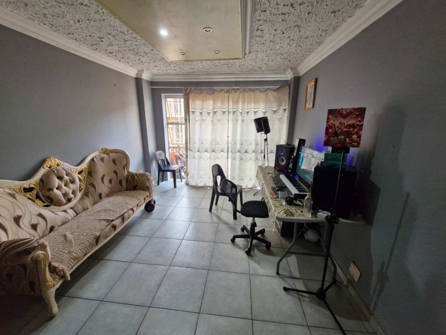 2 Bedroom Property for Sale in Silverton Gauteng