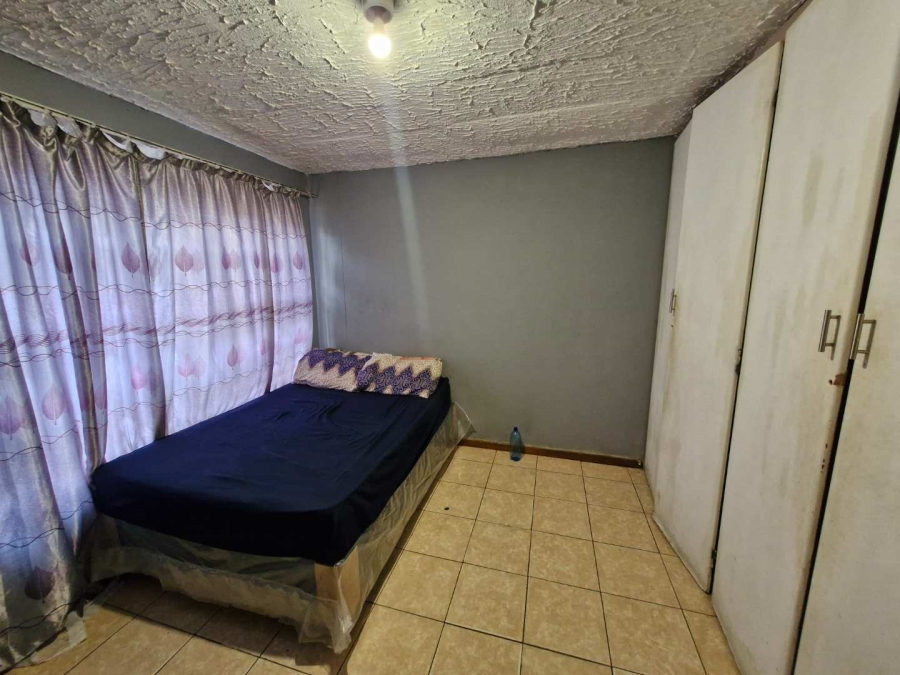2 Bedroom Property for Sale in Silverton Gauteng