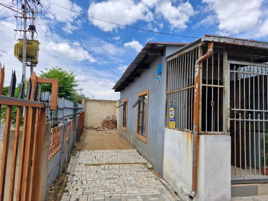 2 Bedroom Property for Sale in Eersterust Gauteng