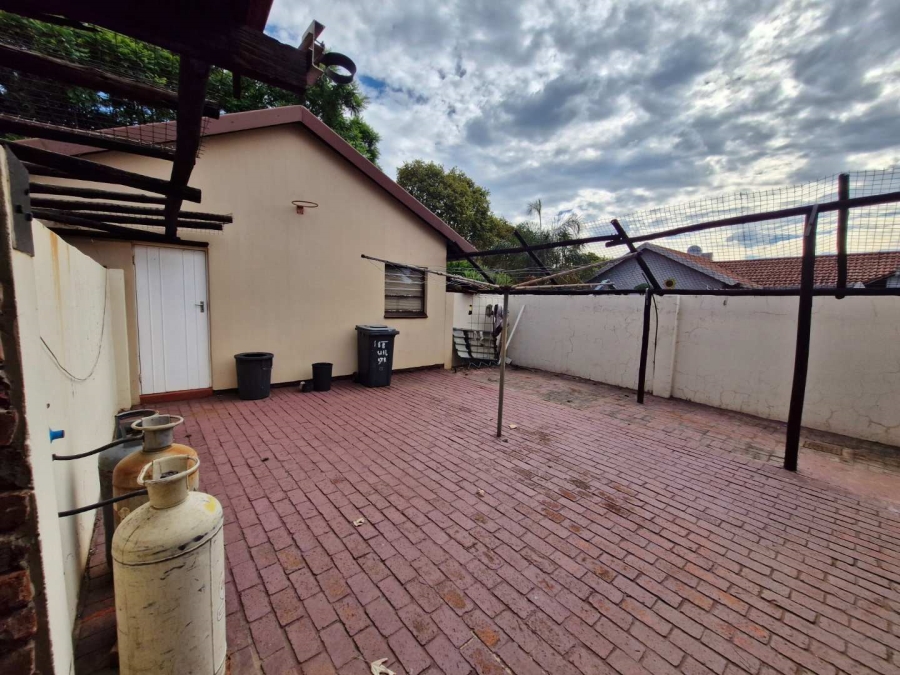 3 Bedroom Property for Sale in East Lynne Gauteng