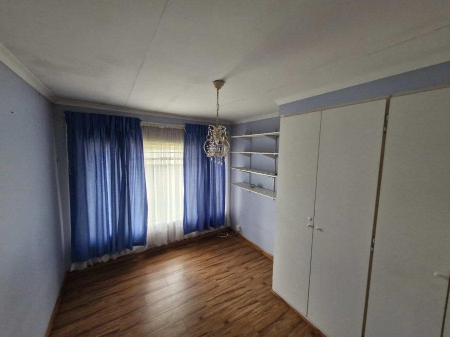 3 Bedroom Property for Sale in East Lynne Gauteng