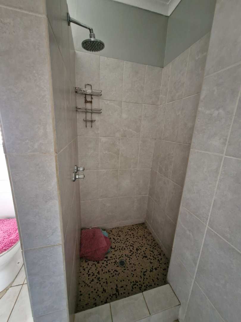 3 Bedroom Property for Sale in East Lynne Gauteng