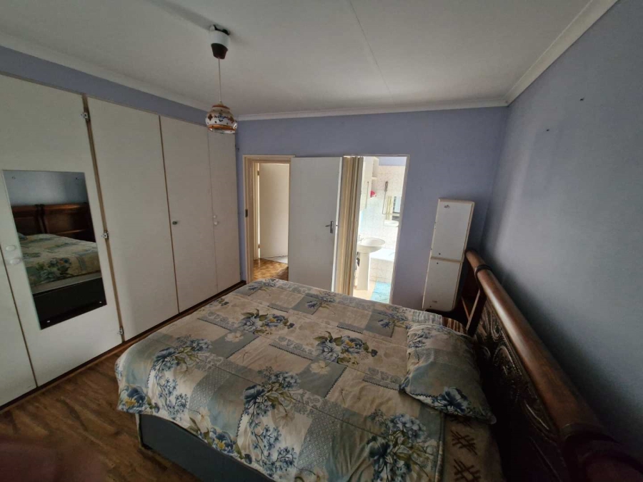 3 Bedroom Property for Sale in East Lynne Gauteng