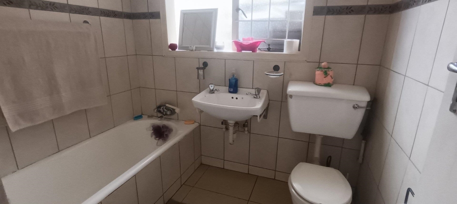 3 Bedroom Property for Sale in Albertville Gauteng