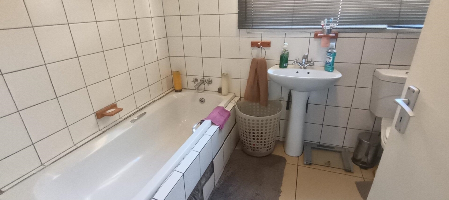 3 Bedroom Property for Sale in Albertville Gauteng