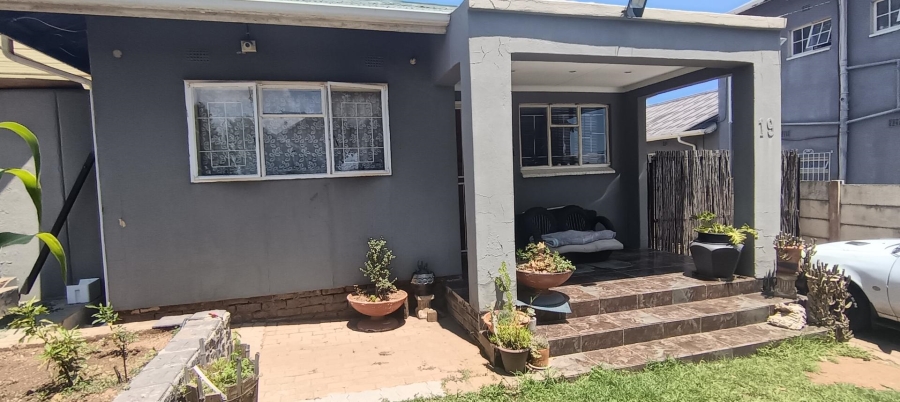 3 Bedroom Property for Sale in Albertville Gauteng