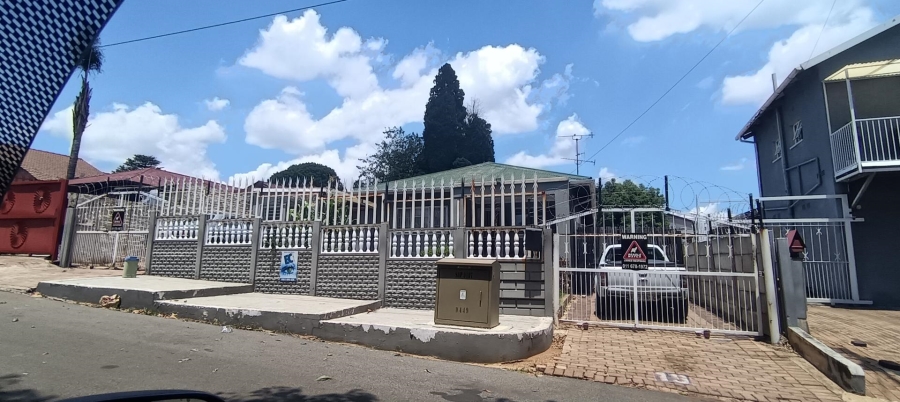 3 Bedroom Property for Sale in Albertville Gauteng