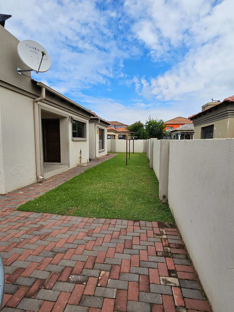 3 Bedroom Property for Sale in Clarina Gauteng