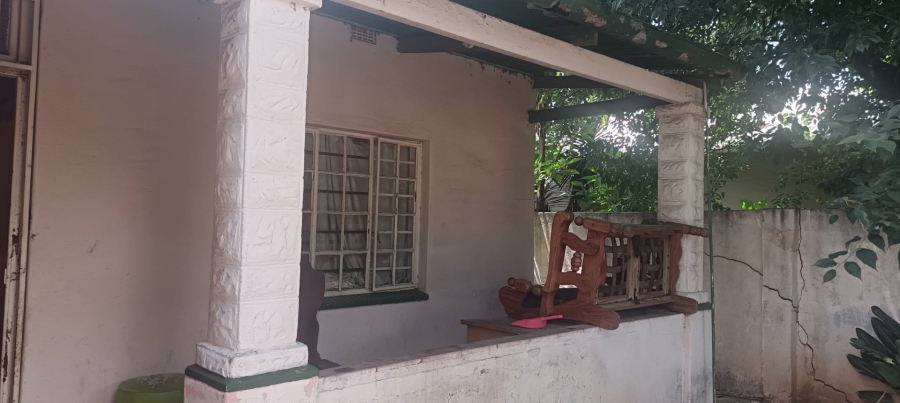 2 Bedroom Property for Sale in Westdene Gauteng