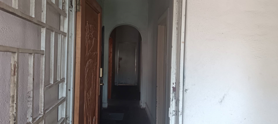2 Bedroom Property for Sale in Westdene Gauteng