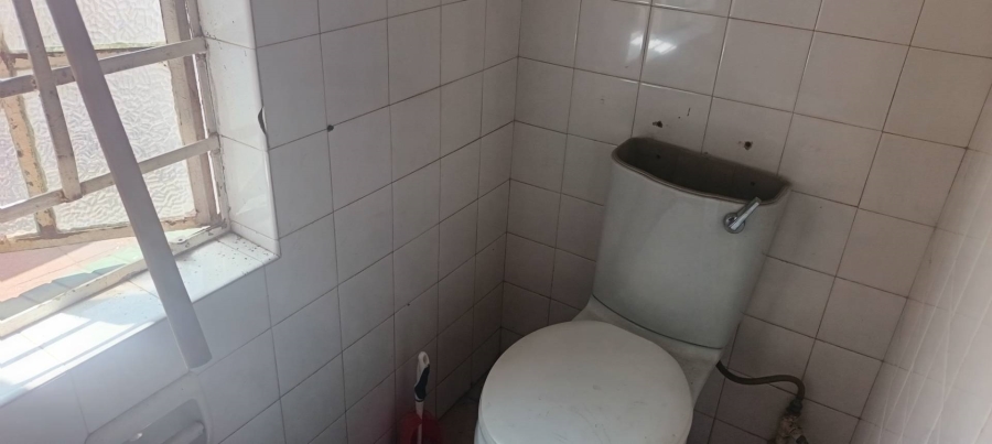 2 Bedroom Property for Sale in Westdene Gauteng