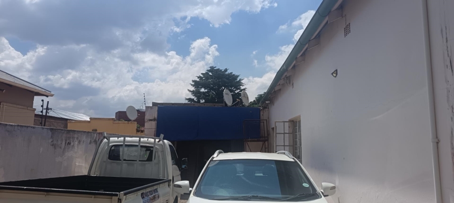 2 Bedroom Property for Sale in Westdene Gauteng