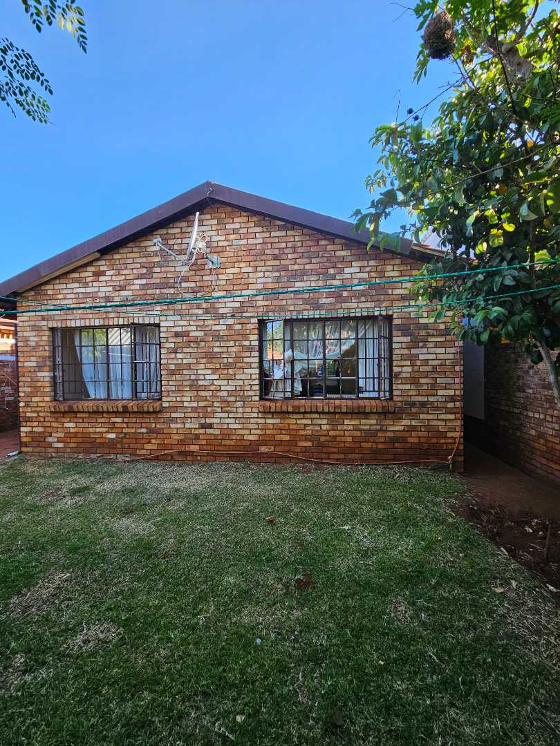 3 Bedroom Property for Sale in Theresa Park Gauteng