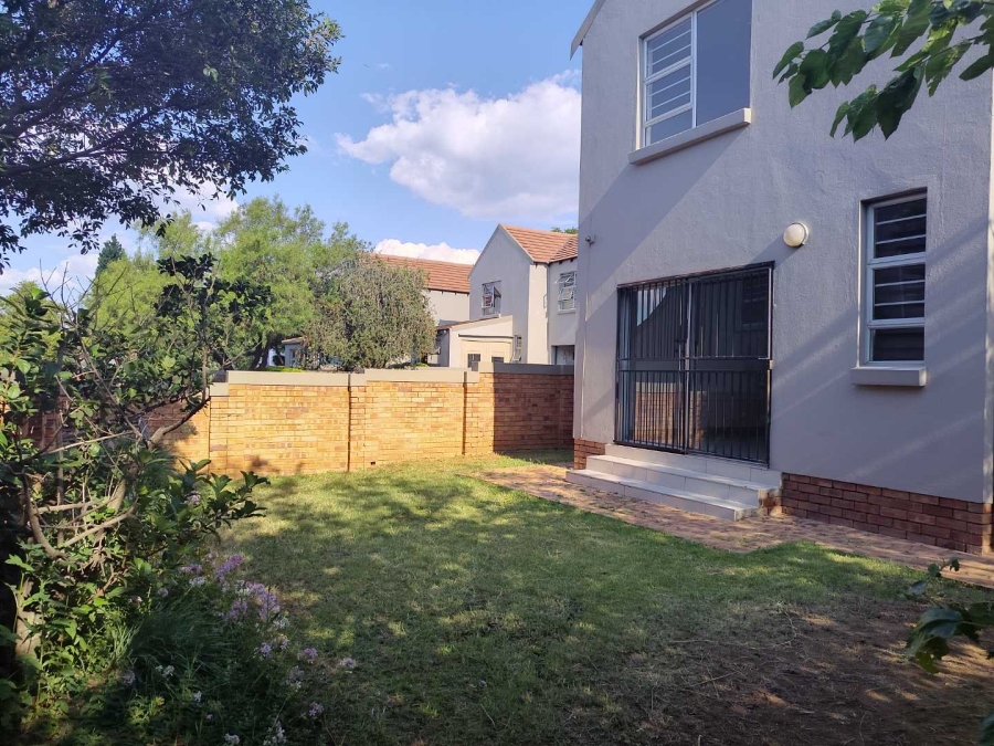 3 Bedroom Property for Sale in Sundowner Gauteng