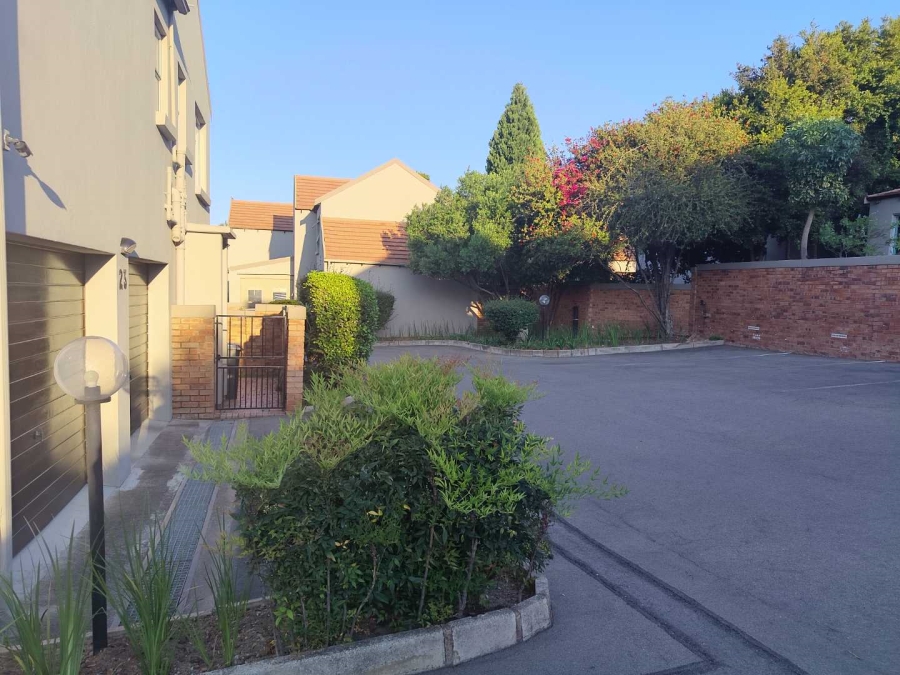 3 Bedroom Property for Sale in Sundowner Gauteng