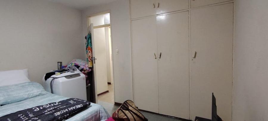 2 Bedroom Property for Sale in Muckleneuk Gauteng