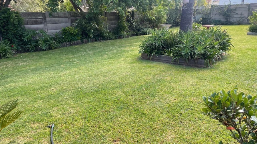 4 Bedroom Property for Sale in Esther Park Gauteng